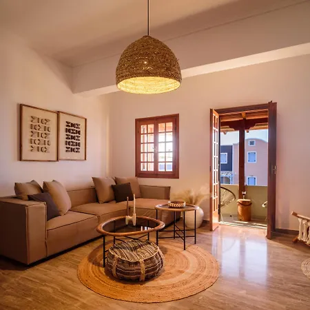 Terra Blanca Hotel Imerovigli (Santorini)
